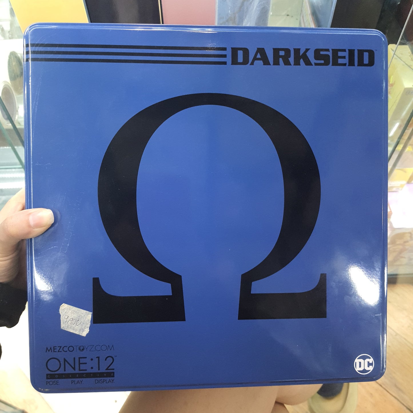 Mezco Toys DC Comics Darkseid