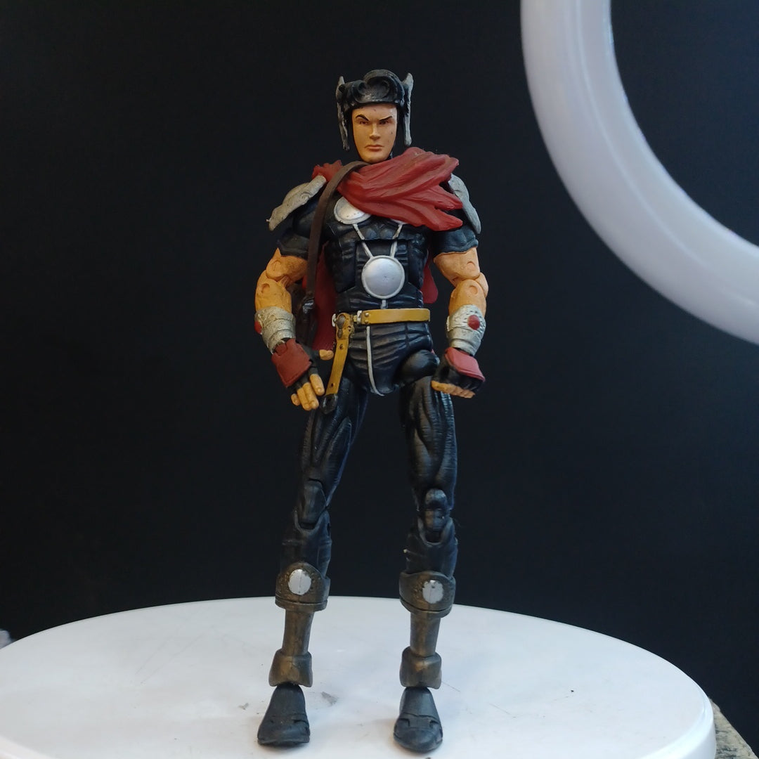 Marvel legends toybiz Asgardian young