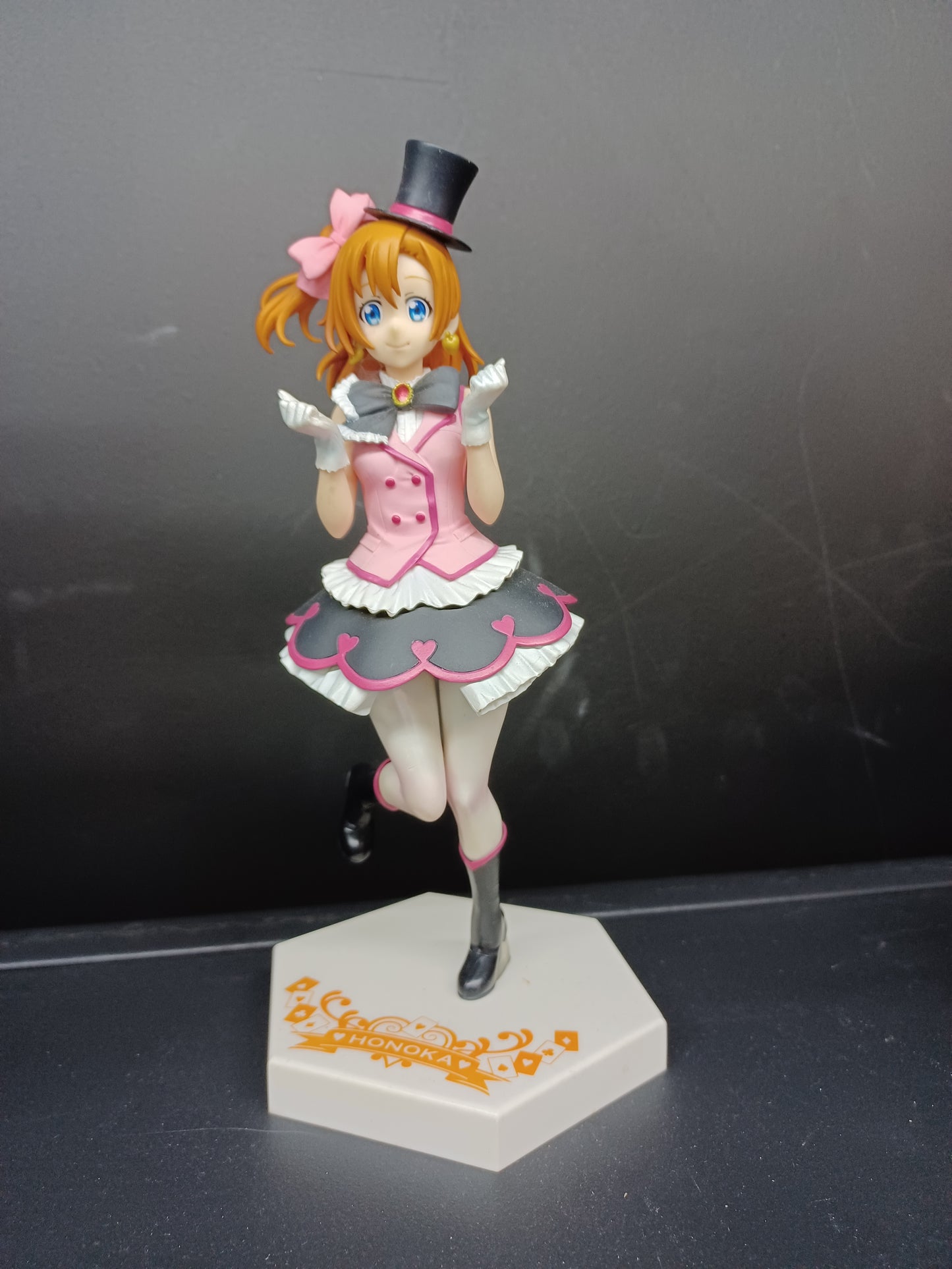 Loose Chix (20) Furyu 8" Love Live! Honoka Kosaka