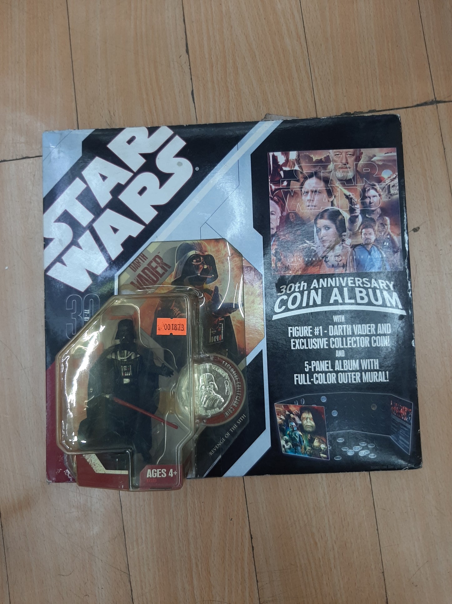 Hasbro Star Wars 30th Anniversary Coin Album #1 Darth Vader with Exclusive Coin and 5-Panel Full Color Album