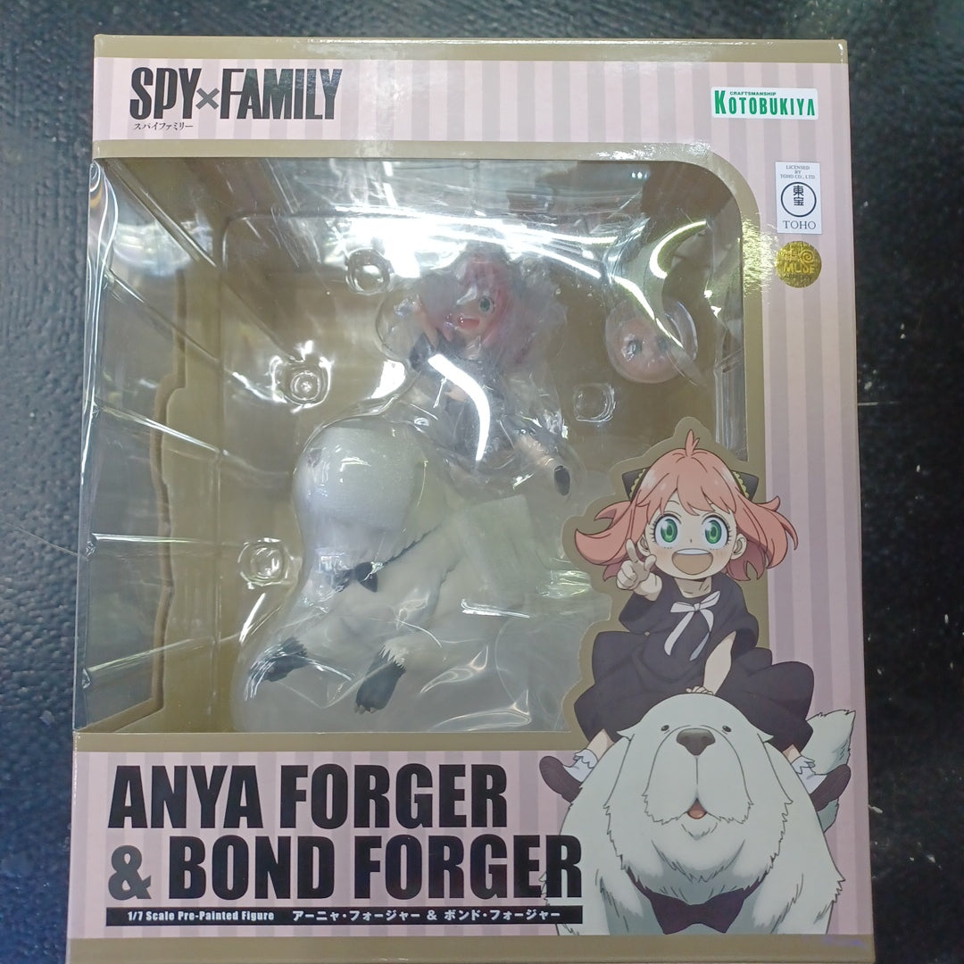 Kotobukiya Spy X Family Anya Forger and Bond Forger