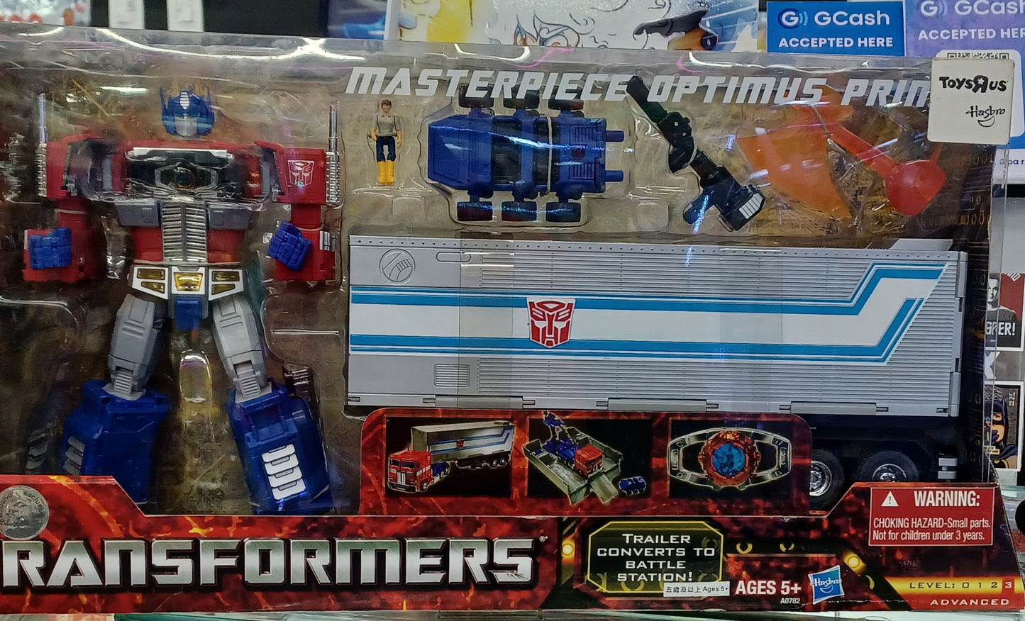 Toysrus hasbro Masterpiece Optimus Prime