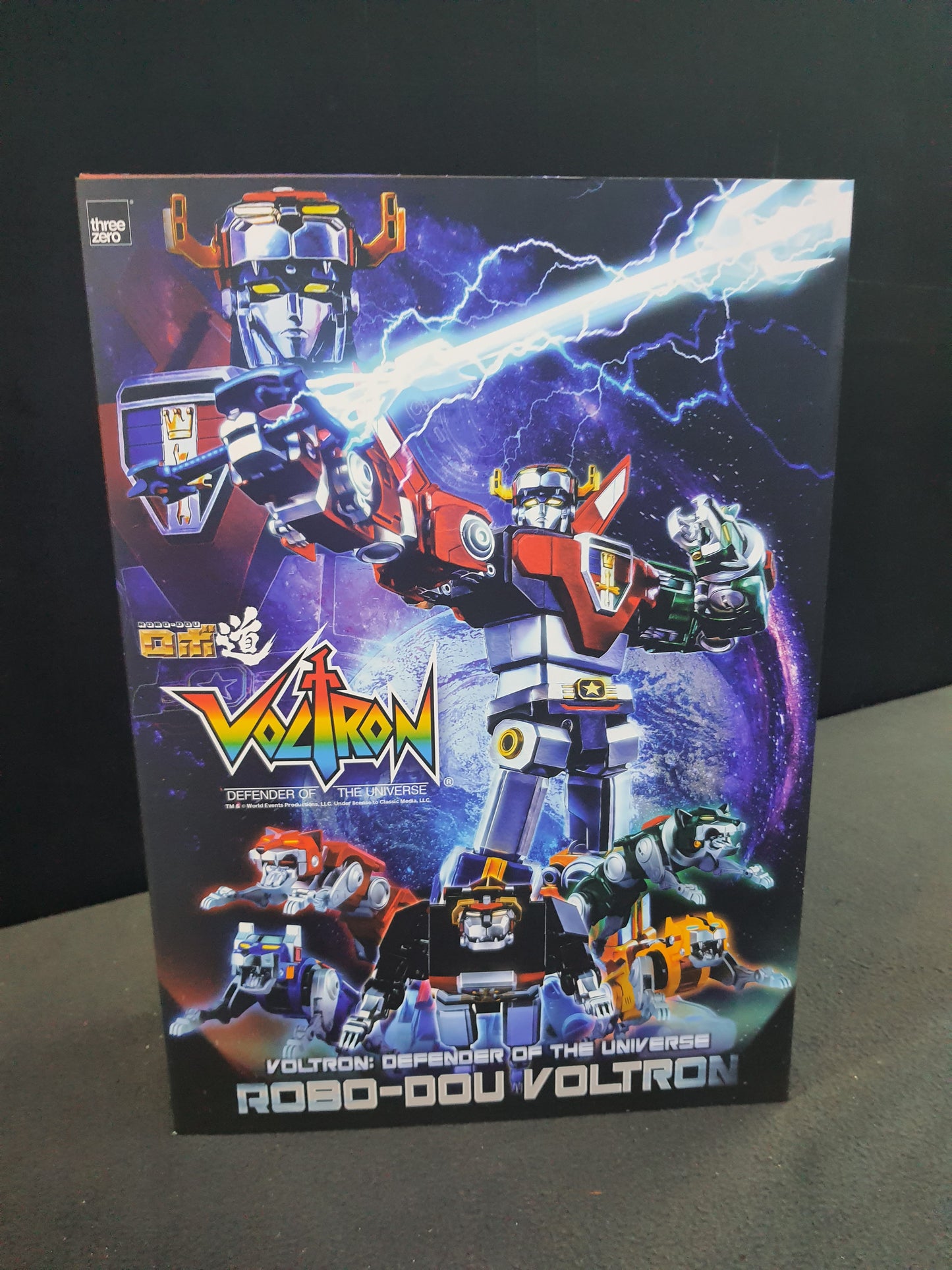 Threezero ROBO-DOU Voltron Defender of the Universe (AV)