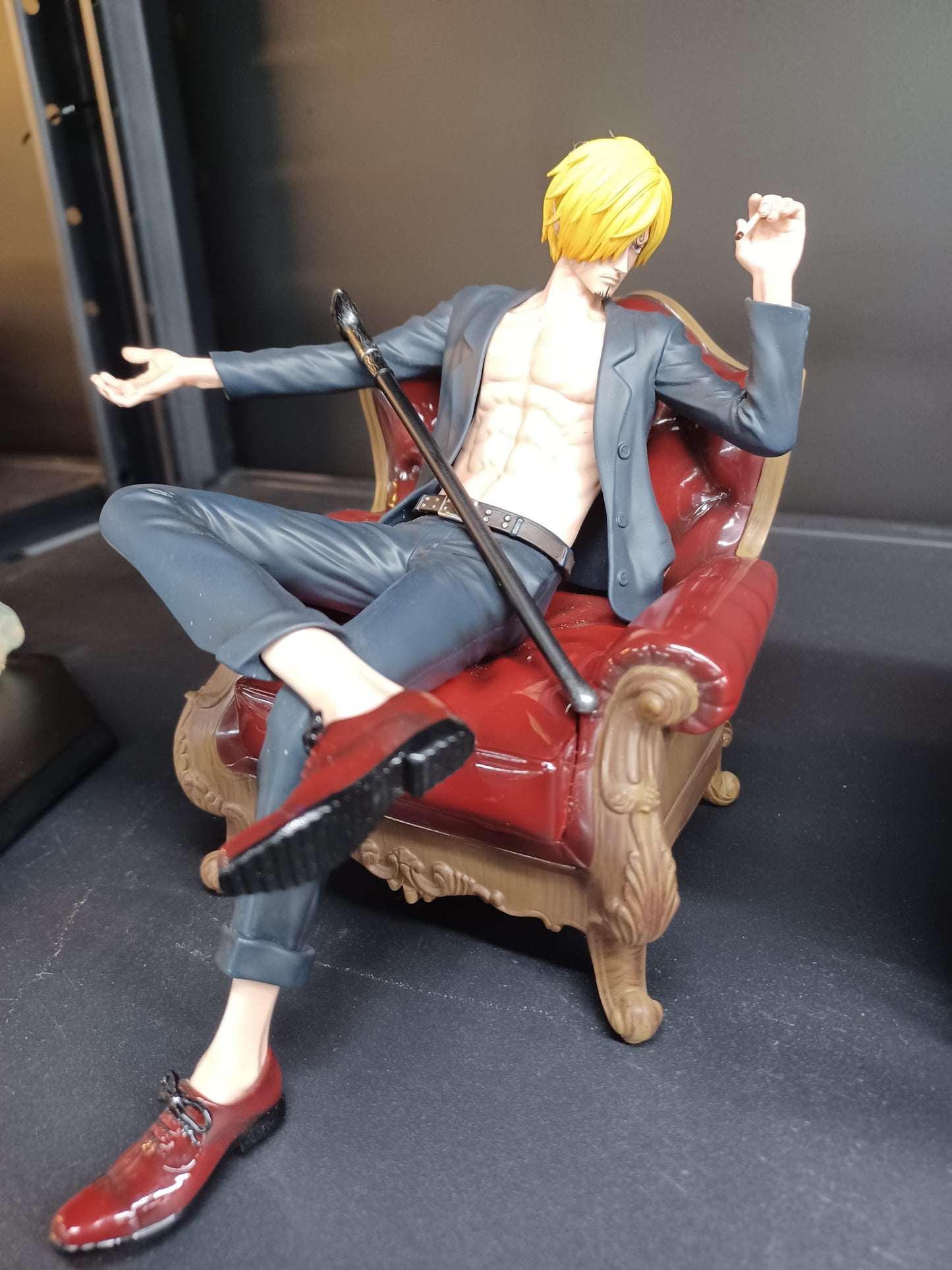 Resin: IU Studio Sanji