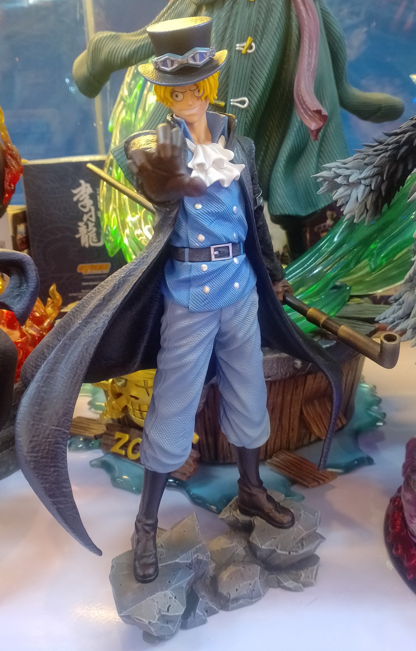 Resin: Cousin Studio X OP Studio Sabo