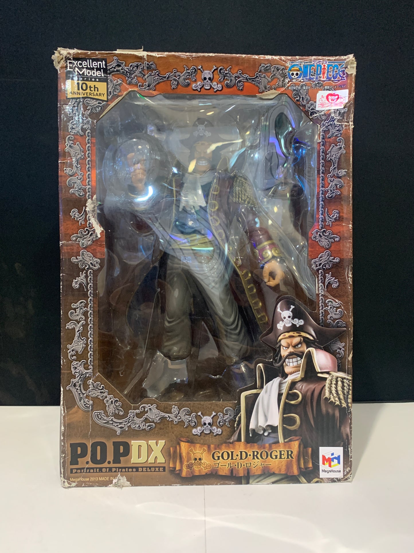 MegaHouse One Piece 10th Anniversary Portrait of Pirates Deluxe Gol D. Roger