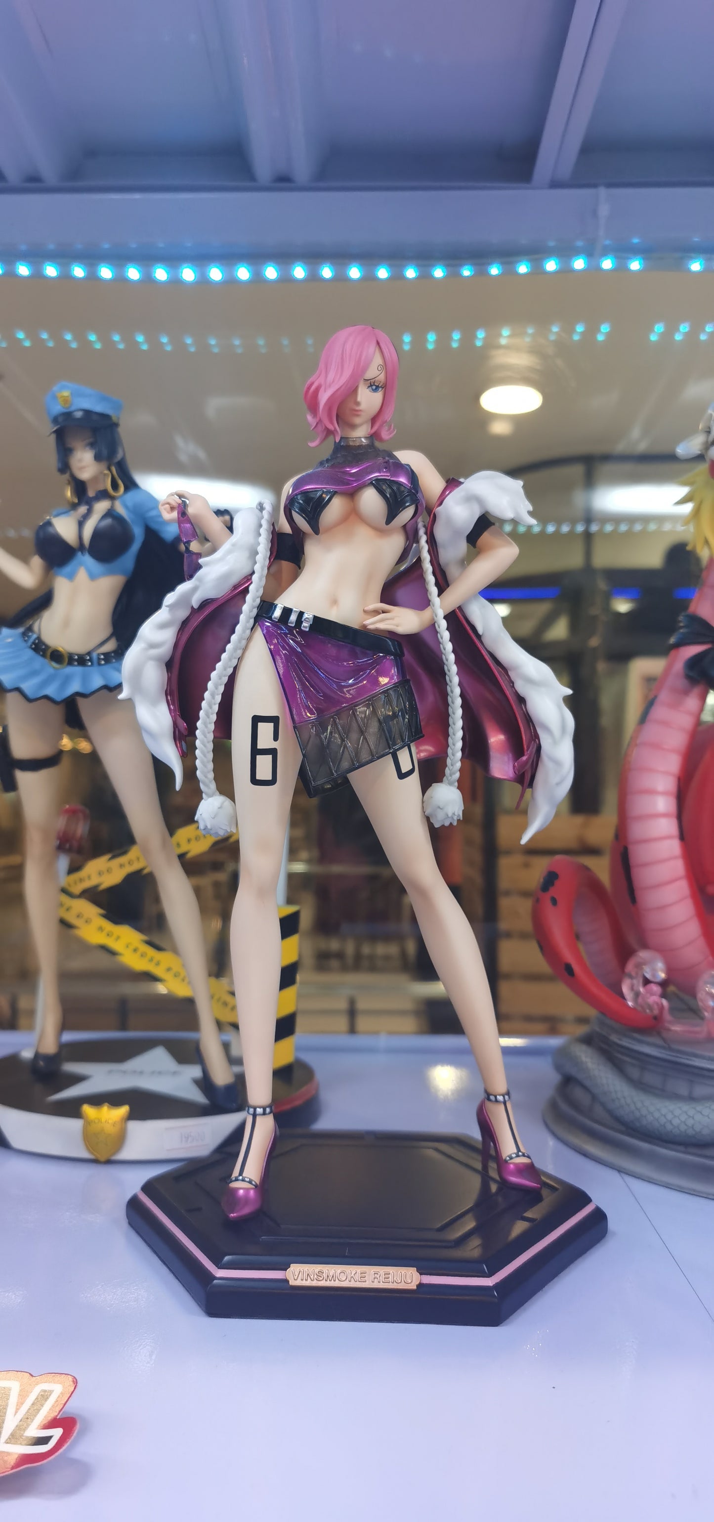 Resin: Daimond Studio Reiju