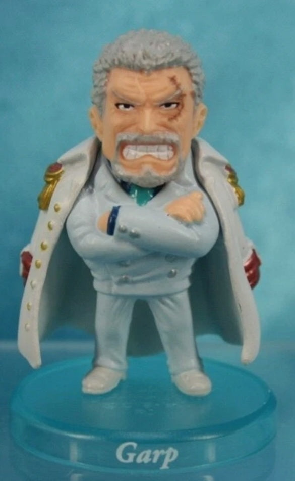 Bandai Mini Figure One Piece Pirates VS Navy Monkey D. Garp