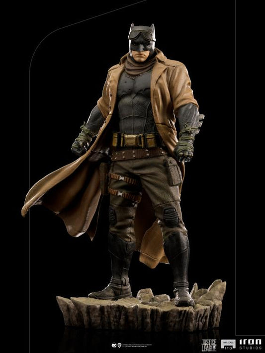 Resin: Iron Studio Knightmare Batman