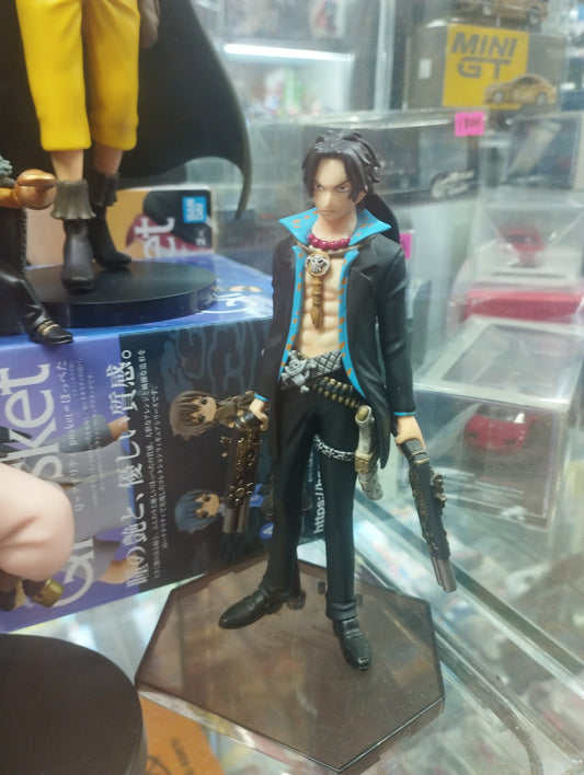 Figuarts Zero One Piece Portgas D. Ace Strong World Ver.