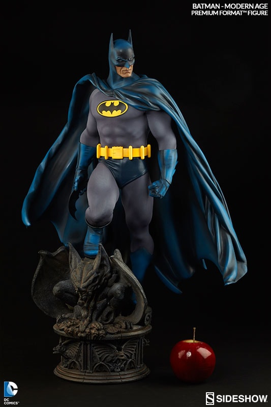 Resin: Sideshow Collectibles Modern Age Batman Premium Format