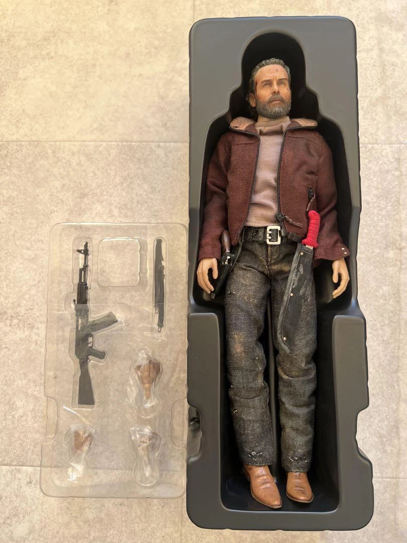Hasbro Threezero The Walking Dead Rick Grimes