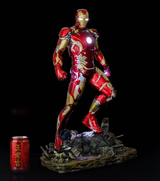 Resin: PJ Studio Iron Man