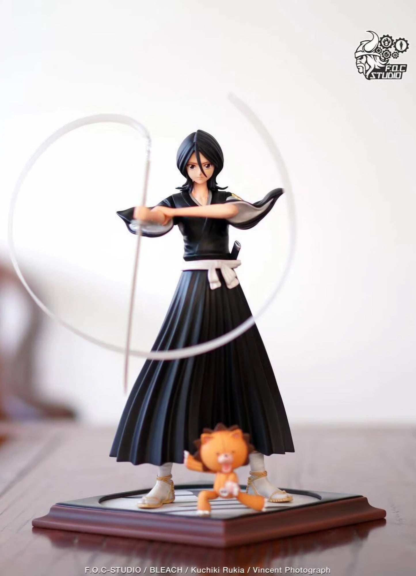 Resin: Bleach Ichigo with Gotei 13 Captain's Set